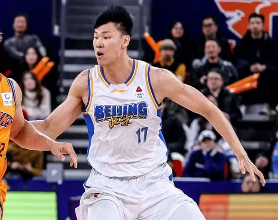 好博体育下载-拿600万，空篮不进+0分1板3犯，球迷乐了：给你5星，把我逗笑了